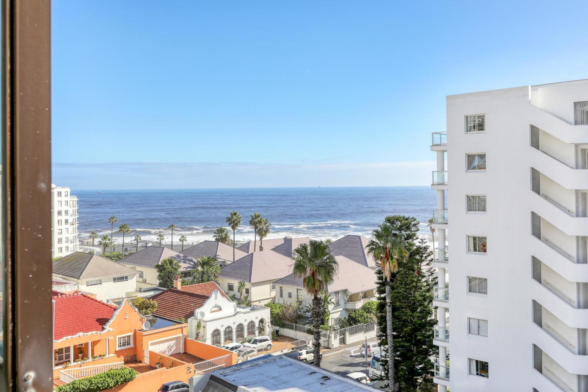 Backup-Powered Bantry Bay View 2 Bed Apartment Kaapstad Buitenkant foto