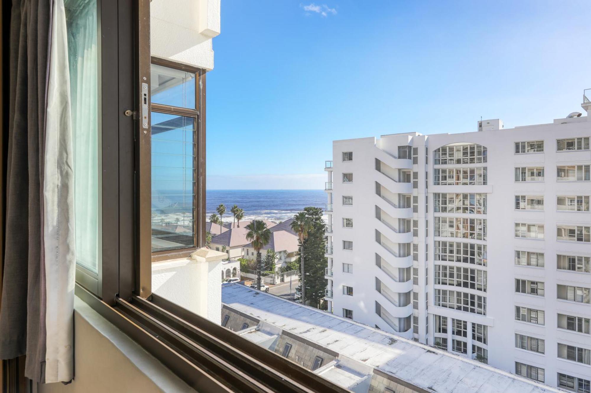Backup-Powered Bantry Bay View 2 Bed Apartment Kaapstad Buitenkant foto